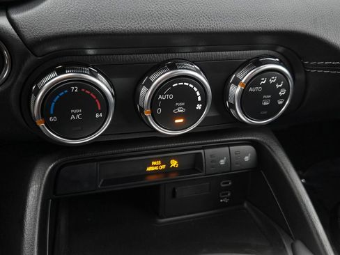 Certified 2025 MAZDA MX-5 Miata Grand Touring RWD image 15