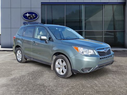 Used 2015 Subaru Forester 2.5i Premium image 2