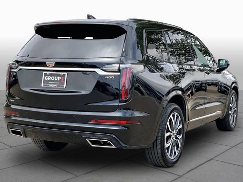 Used 2022 Cadillac XT6 Sport AWD/4WD image 13