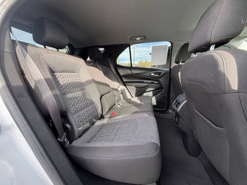 Used 2023 Chevrolet Equinox LT w/ Driver Convenience Package AWD/4WD image 23