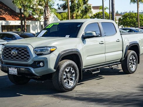 Used 2023 Toyota Tacoma TRD Off-Road image 3