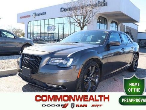 Used 2023 Chrysler 300 S image 1