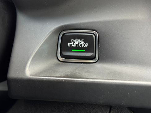Used 2020 Chevrolet Camaro LT RWD image 20