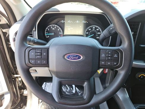 Used 2022 Ford F150 XLT w/ Trailer Tow Package AWD/4WD image 13