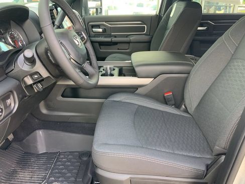 New 2026 RAM 2500 Big Horn AWD/4WD image 16