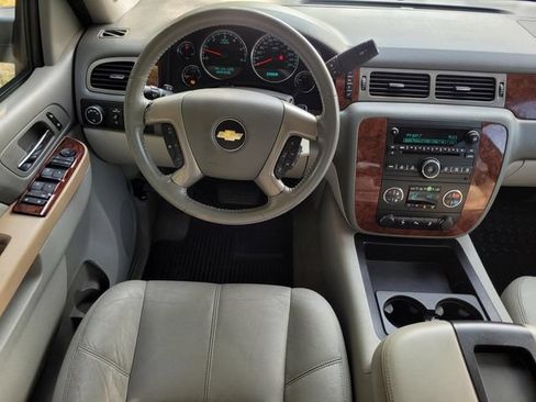 Used 2013 Chevrolet Tahoe LT w/ Texas Edition RWD image 20