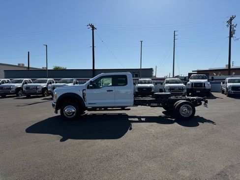 New 2026 Ford F550 4x4 Supercab Super Duty image 4