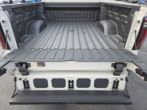 New 2026 GMC Sierra 2500 AT4 w/ AT4 Premium Plus Package image 30