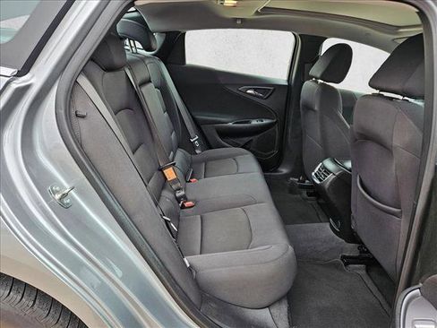 Used 2023 Chevrolet Malibu LT image 21