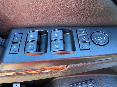 Used 2020 Chevrolet Tahoe Premier image 13