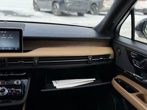 Used 2020 Lincoln Corsair Reserve w/ Equipment Group 201A image 32