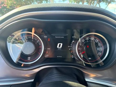 Used 2021 Dodge Challenger R/T Scat Pack RWD image 4