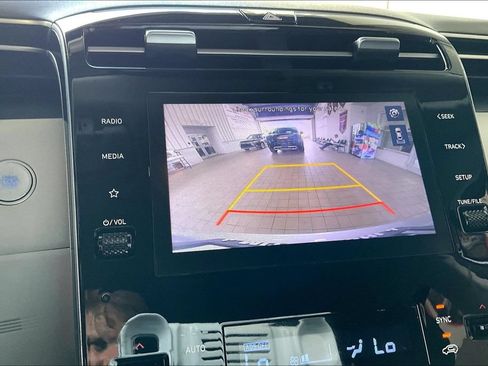 Used 2024 Hyundai Tucson SEL FWD image 12
