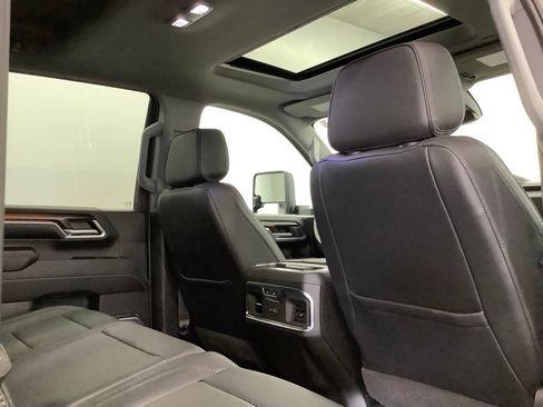 Used 2024 GMC Sierra 2500 Denali w/ Denali Reserve Package AWD/4WD image 39