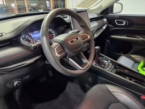 Certified 2022 Jeep Compass Trailhawk w/ Sun and Sound Group image 8