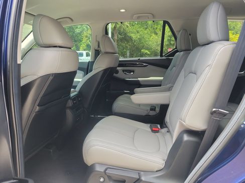 Used 2024 Honda Pilot EX-L image 14