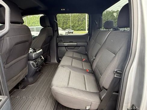 Used 2022 Ford F150 XLT w/ Equipment Group 302A High AWD/4WD image 14