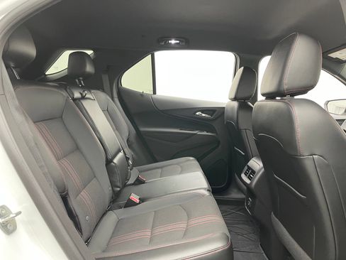 Used 2023 Chevrolet Equinox RS w/ LPO, Floor Liner Package FWD image 33