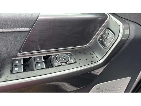Used 2023 Ford F150 Lariat w/ Equipment Group 502A High AWD/4WD image 19
