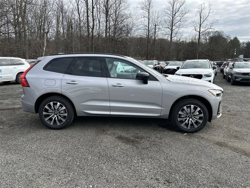 New 2025 Volvo XC60 B5 Core w/ Protection Package Premier image 4