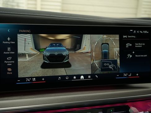 Used 2023 BMW 760i xDrive image 18