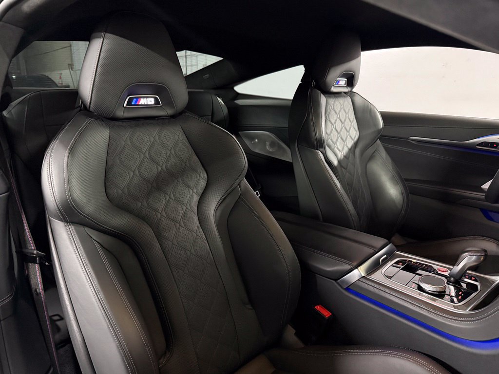 Used 2022 BMW M8 Competition AWD/4WD image 23