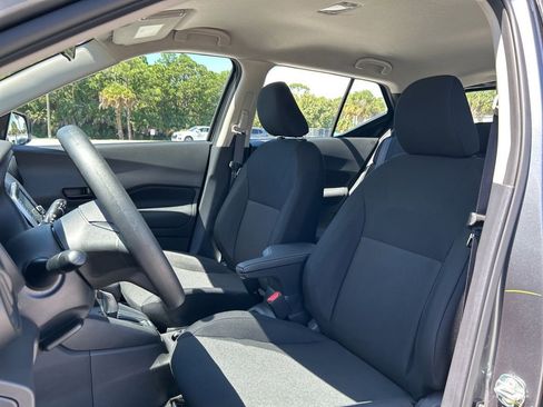 New 2025 Nissan Kicks Play S image 13