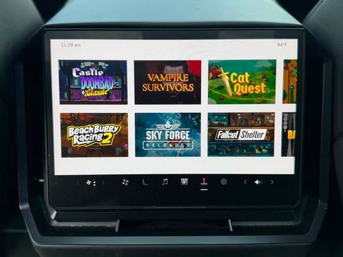 Used 2024 Tesla Cybertruck AWD Crew Cab image 40