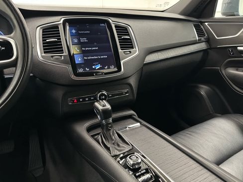 Used 2020 Volvo XC90 T6 Momentum w/ Protection Package Premier AWD/4WD image 30