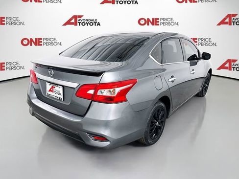 Used 2018 Nissan Sentra S w/ S Midnight Style Package image 7
