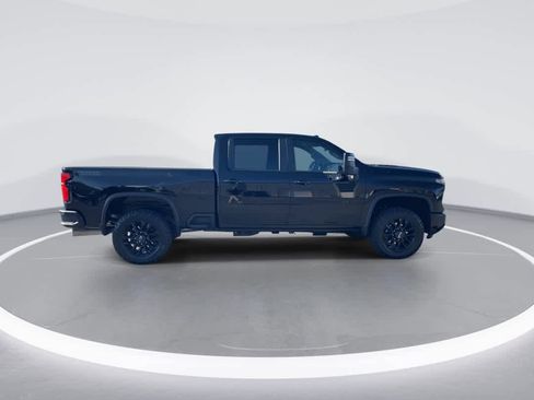 Used 2026 Chevrolet Silverado 2500 LT w/ Trail Boss Package image 9