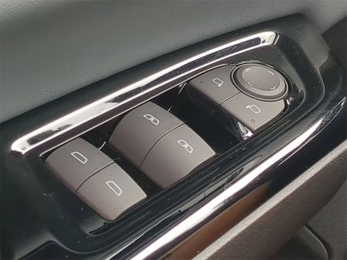 New 2025 Honda Prologue Touring image 24