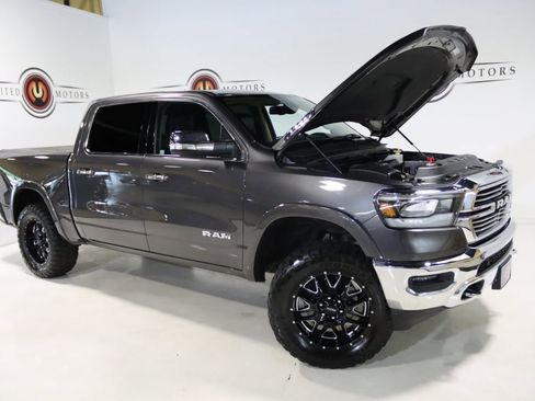 Used 2019 RAM 1500 Laramie image 29