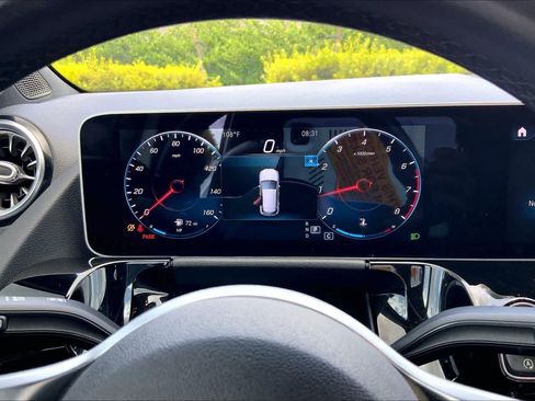 Used 2021 Mercedes-Benz GLA 250 image 26