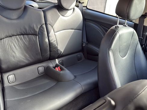 Used 2012 MINI Cooper Hardtop image 17