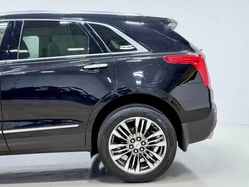 Used 2017 Cadillac XT5 Premium Luxury AWD/4WD image 15