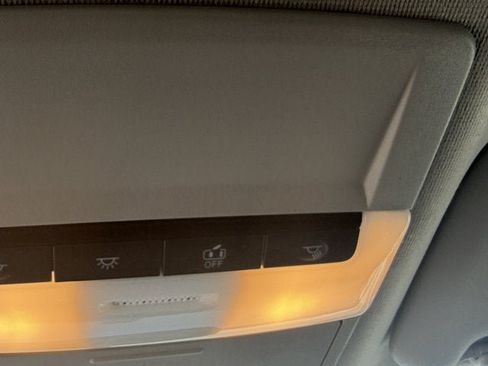 Used 2025 Nissan Sentra S FWD image 25