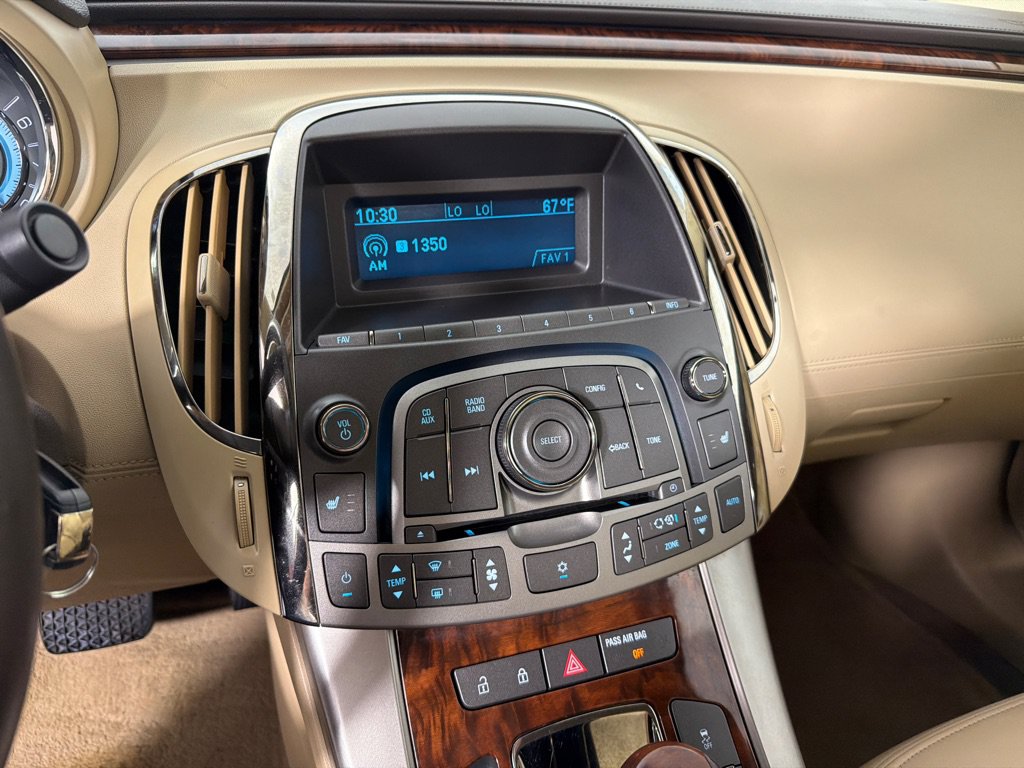 Used 2011 Buick LaCrosse CXL FWD image 14