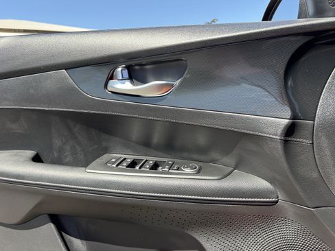 Certified 2023 Kia Forte GT-Line w/ GT-Line Premium Package FWD image 20