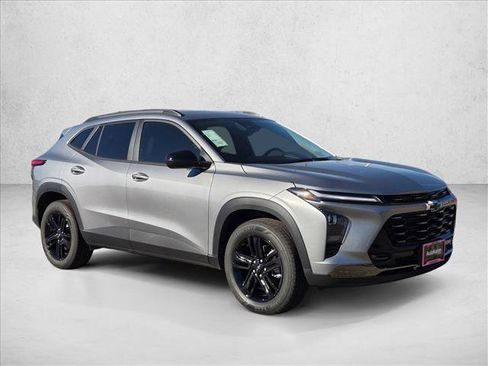 New 2026 Chevrolet Trax ACTIV w/ Sunroof Package image 7