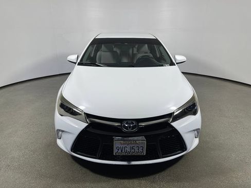 Used 2015 Toyota Camry SE FWD image 8