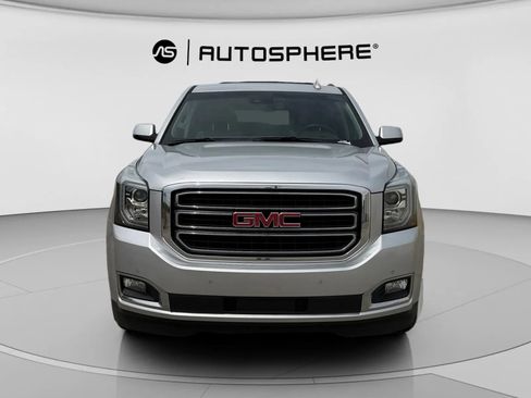 Used 2019 GMC Yukon XL SLT w/ Open Road Package RWD image 2