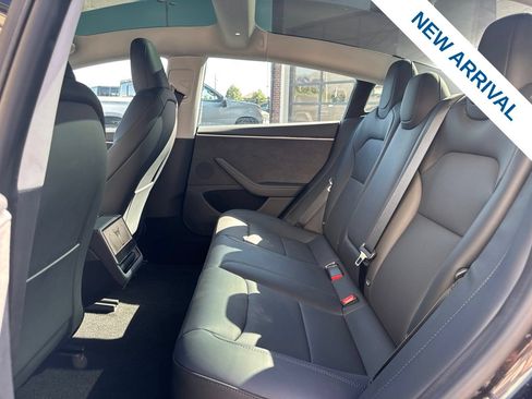 Used 2025 Tesla Model 3 Long Range AWD/4WD image 18