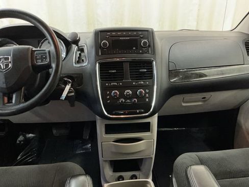 Used 2016 Dodge Grand Caravan SE w/ Quick Order Package 29E SE image 27