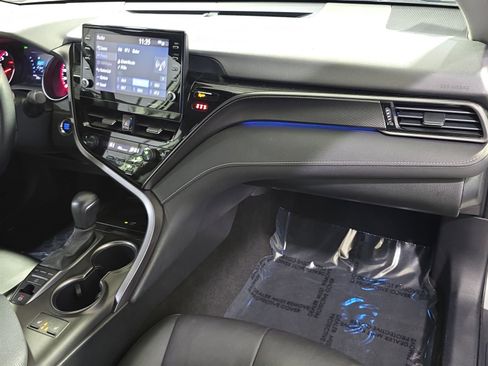 Used 2023 Toyota Camry XSE image 36