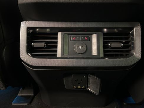 New 2025 Ford F350 Platinum w/ Snow Plow Prep Package image 37