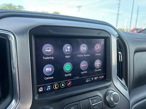 Used 2021 GMC Sierra 1500 SLT w/ SLT Premium Plus Package AWD/4WD image 20