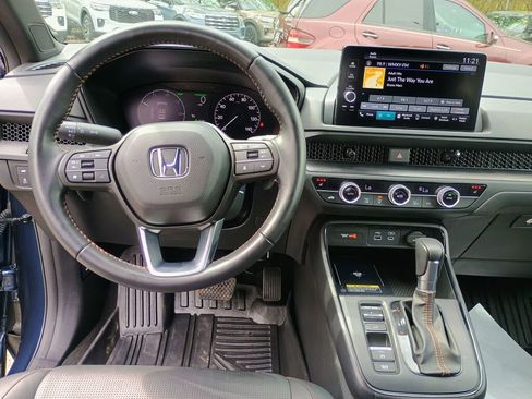 Used 2025 Honda CR-V Sport-L image 2