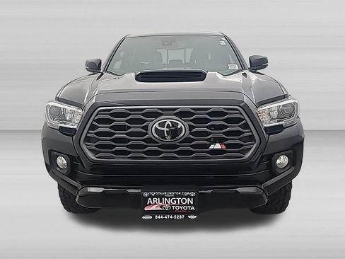 Used 2022 Toyota Tacoma TRD Sport AWD/4WD image 10