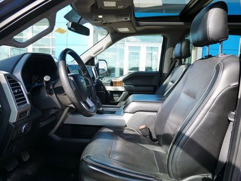 Used 2016 Ford F150 Lariat image 4